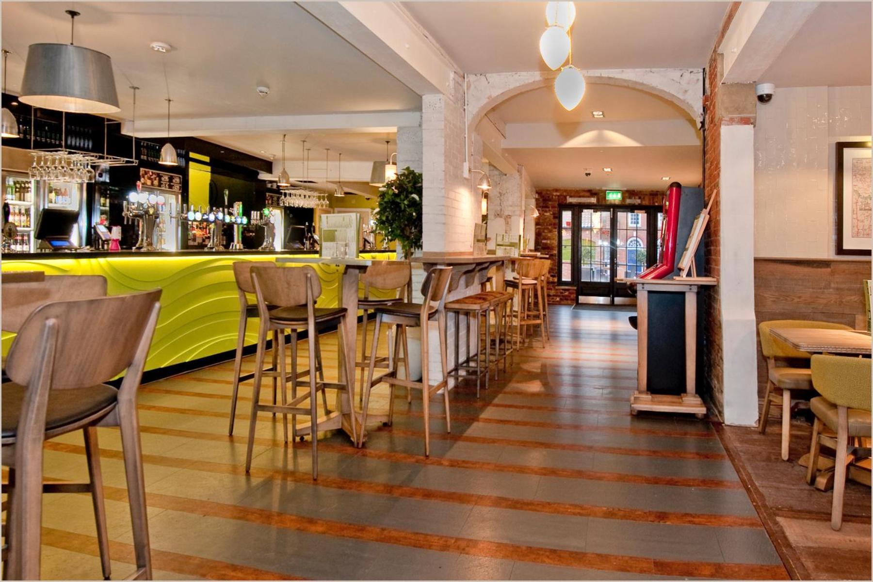 The King'S Head Hotel Wetherspoon Beccles Eksteriør bilde